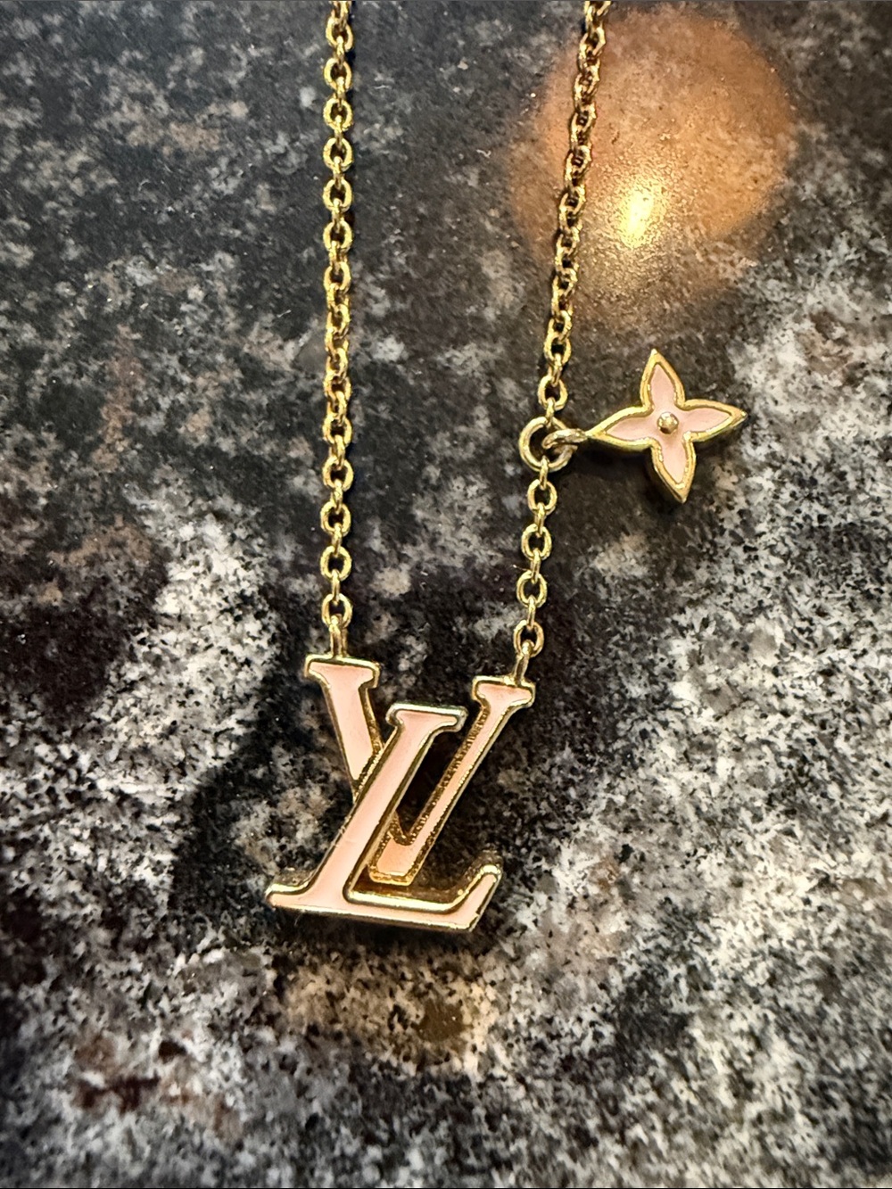 Louis Vuitton Iconic Enamel Necklace - Picture 10 of 14